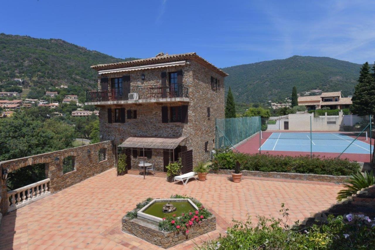 Les Lauriers Roses Lejlighedshotel Le Le Rayol-Canadel-sur-Mer Eksteriør billede