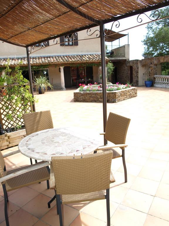 Les Lauriers Roses Lejlighedshotel Le Le Rayol-Canadel-sur-Mer Eksteriør billede