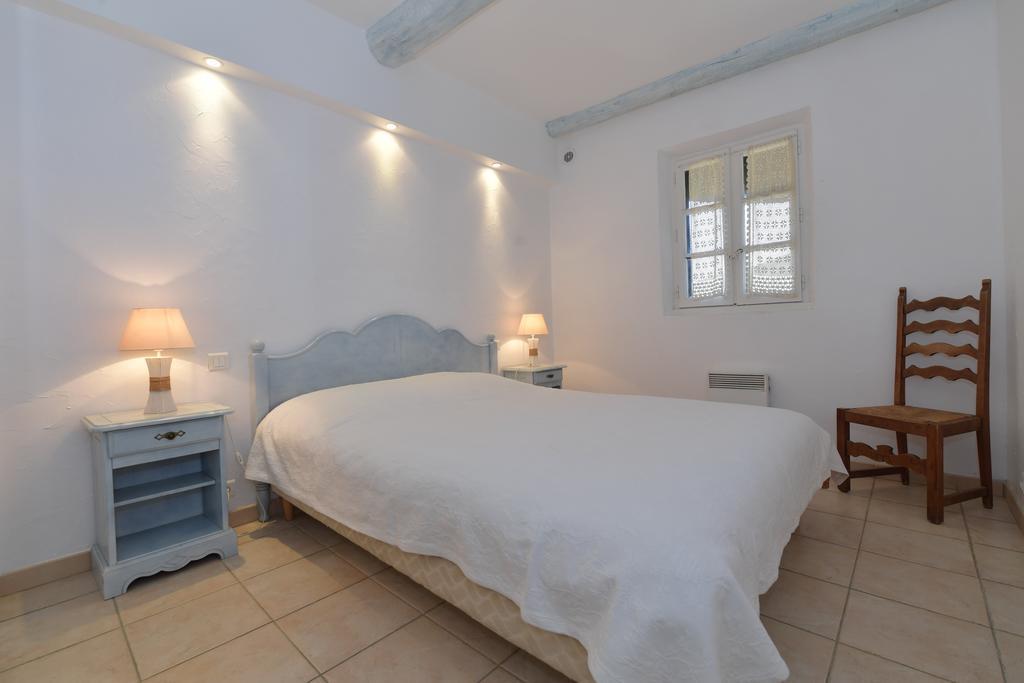 Les Lauriers Roses Lejlighedshotel Le Le Rayol-Canadel-sur-Mer Eksteriør billede