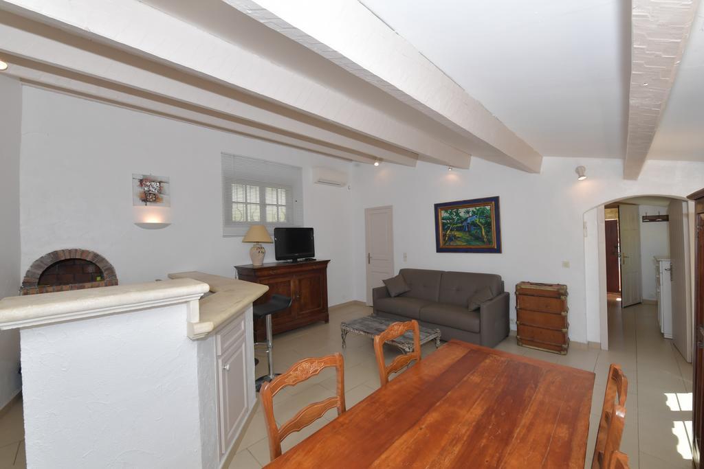 Les Lauriers Roses Lejlighedshotel Le Le Rayol-Canadel-sur-Mer Eksteriør billede